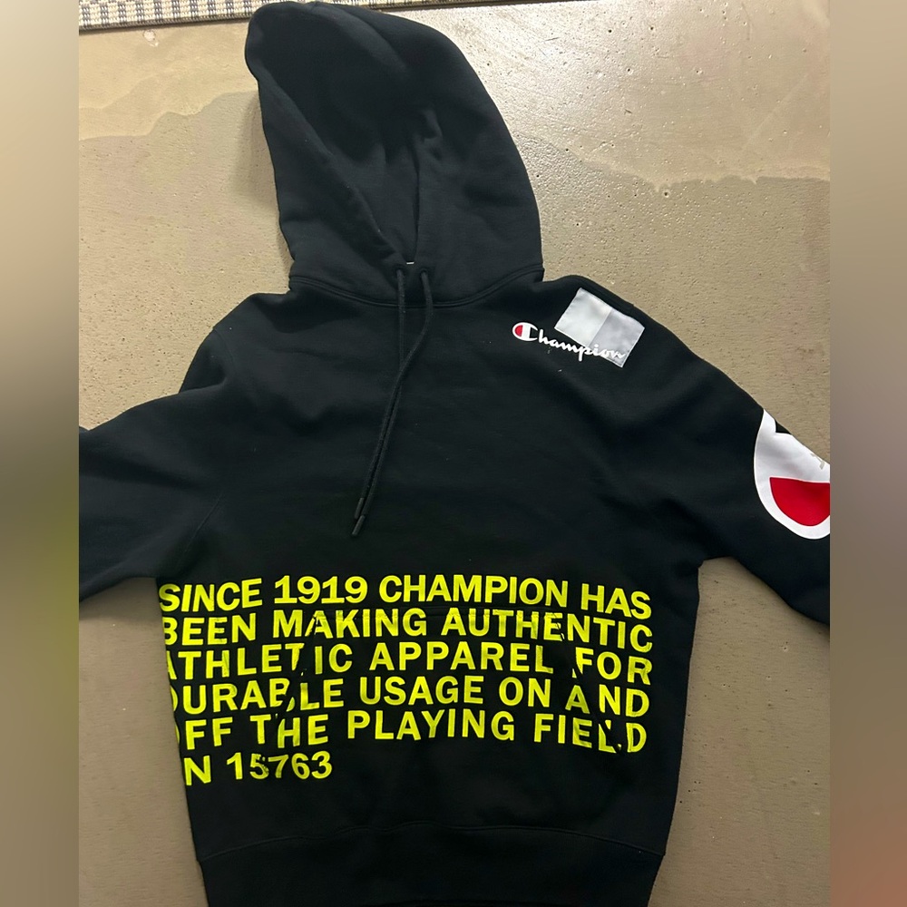 CHAMPION